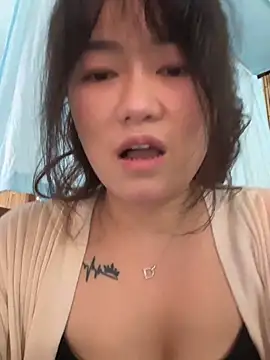 Molly-xiao's Live XXX Chat