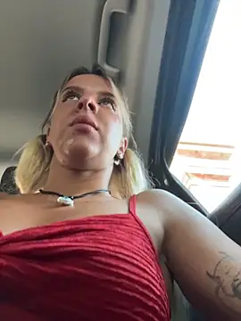 LikaCat Adlı Modelin Web Kamerası Şovu