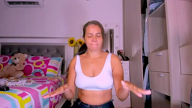 sharonDulce Live XXX-Chat