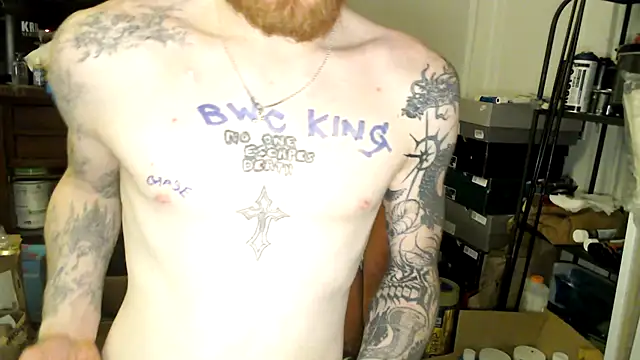 Show modela Magnetic127 na web-kameri