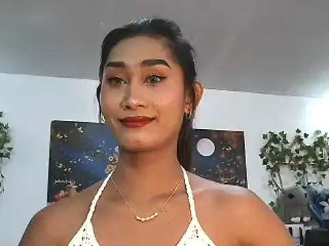 Pokazy przed kamerką – youarea_dreamer