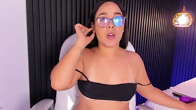 FireDollx – Live XXX-chat