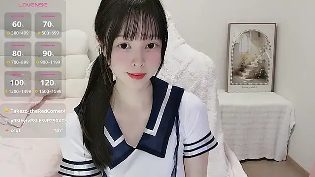 Anna-2005のライブXXXチャット