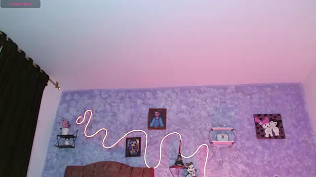 Everlin__Hot_'s Webcam Show