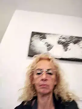 clarabell4 现场XXX聊天