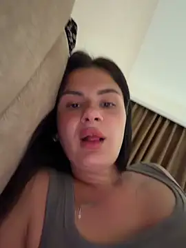 MiraReach: онлайн-секс-чат