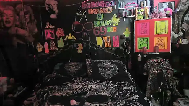 Chat XXX Live Splash_Queen420