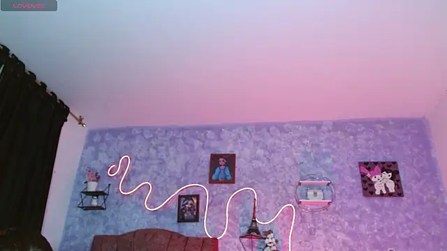 Everlin__Hot_ Show in webcam