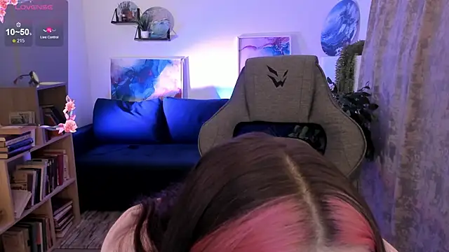 CoraMiel's Live XXX Chat