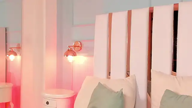 regina_noctixx: онлайн-секс-чат