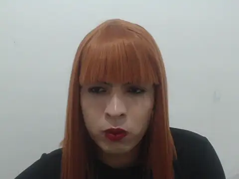 estefania224 Show in webcam