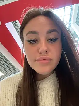 Czat XXX na żywo – KiraSunshine