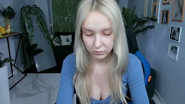 MaoqiBeverly's Live XXX Chat