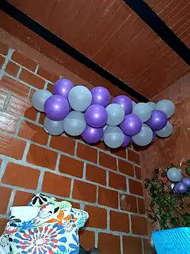 XXX chat uživo modela KattalellaGomez