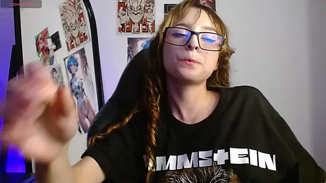 CelesteAyase Chat XXX in diretta