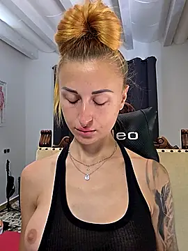 kylie_blck Live XXX-chat