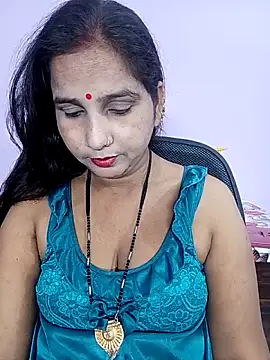 Show modela reemacouple007 na web-kameri