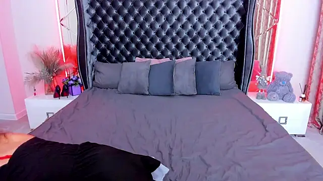 Webkamerová show Rebecca_Diamond