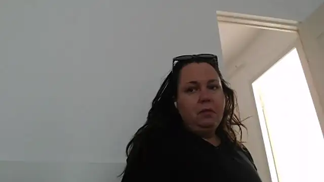 دردشة WendyRhoades الجنسية المباشرة