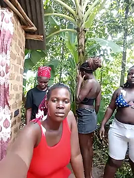 Chat +18 de holygrail001 ao vivo