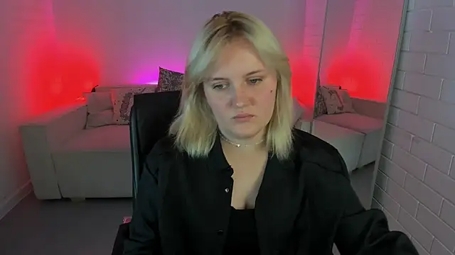 แชท XXX สดของ KathyBriggs