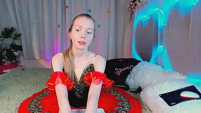 lada2k4 Chat XXX live