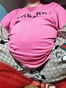 qczb1012 Chat XXX live