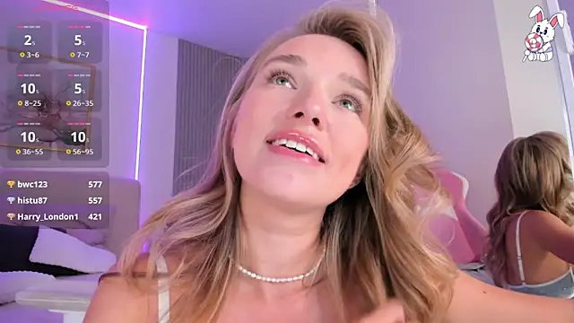 VirginChloe Chat XXX live