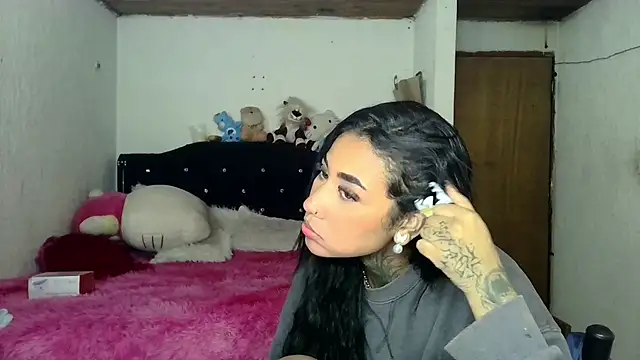 lyam_ebony_'s Live XXX Chat