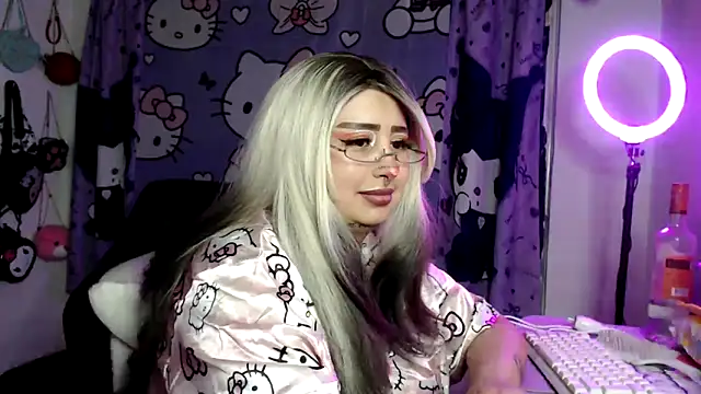 lussyevans24 Chat XXX live