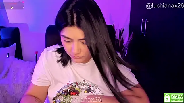 lucy26_'s Live XXX Chat
