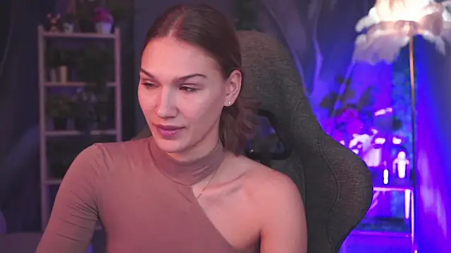 XXX chat uživo modela Sweet_Emilya