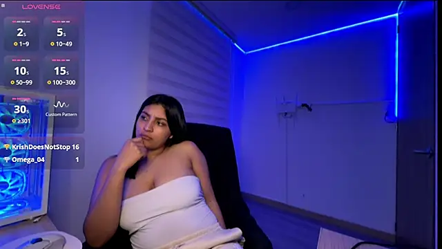 Czat XXX na żywo – cloe_small