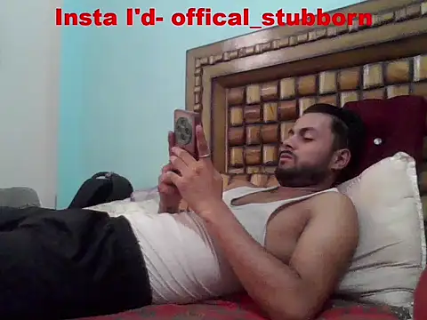 Stubborndesiboy 라이브 XXX 채팅