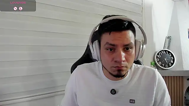 Rick_Adams 网络视 讯表演