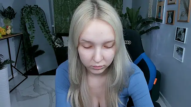 MaoqiBeverly's Live XXX Chat