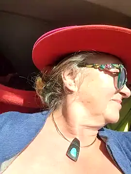 Hot-Muci Show in webcam