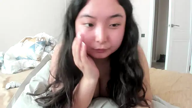 Chat XXX en directo de miomyao