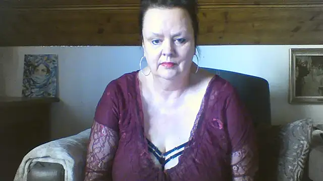 TiffanyMature's Live XXX Chat