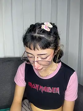 Chat XXX Live baby_akuma