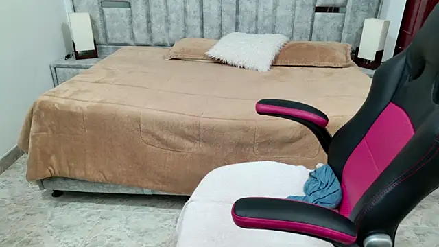 laureentt_ Live XXX-chat