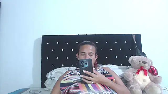 Czat XXX na żywo – isabella_dirty69