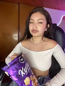 Mady_PinkのライブXXXチャット