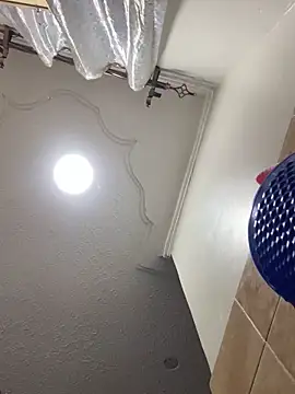 XXX chat uživo modela Dellah27