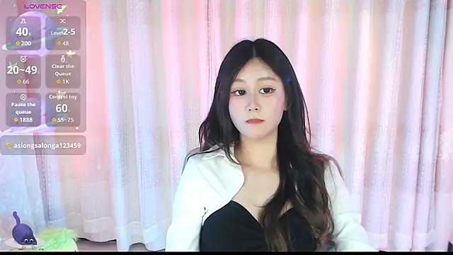 Aimee-520 现场XXX聊天