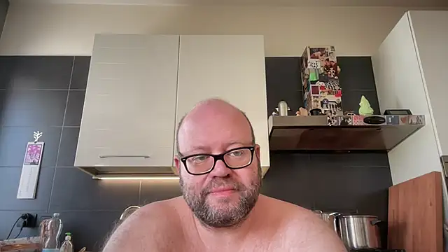 theitalianbear 现场XXX聊天