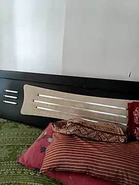 Mansi_-Sharma Adlı Modelin Web Kamerası Şovu