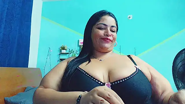 Pokazy przed kamerką – NickyRibeiro