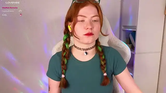 gingercute17 Adlı Modelin Canlı XXX Sohbeti