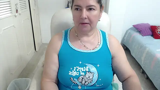 XXX chat uživo modela leonela_69